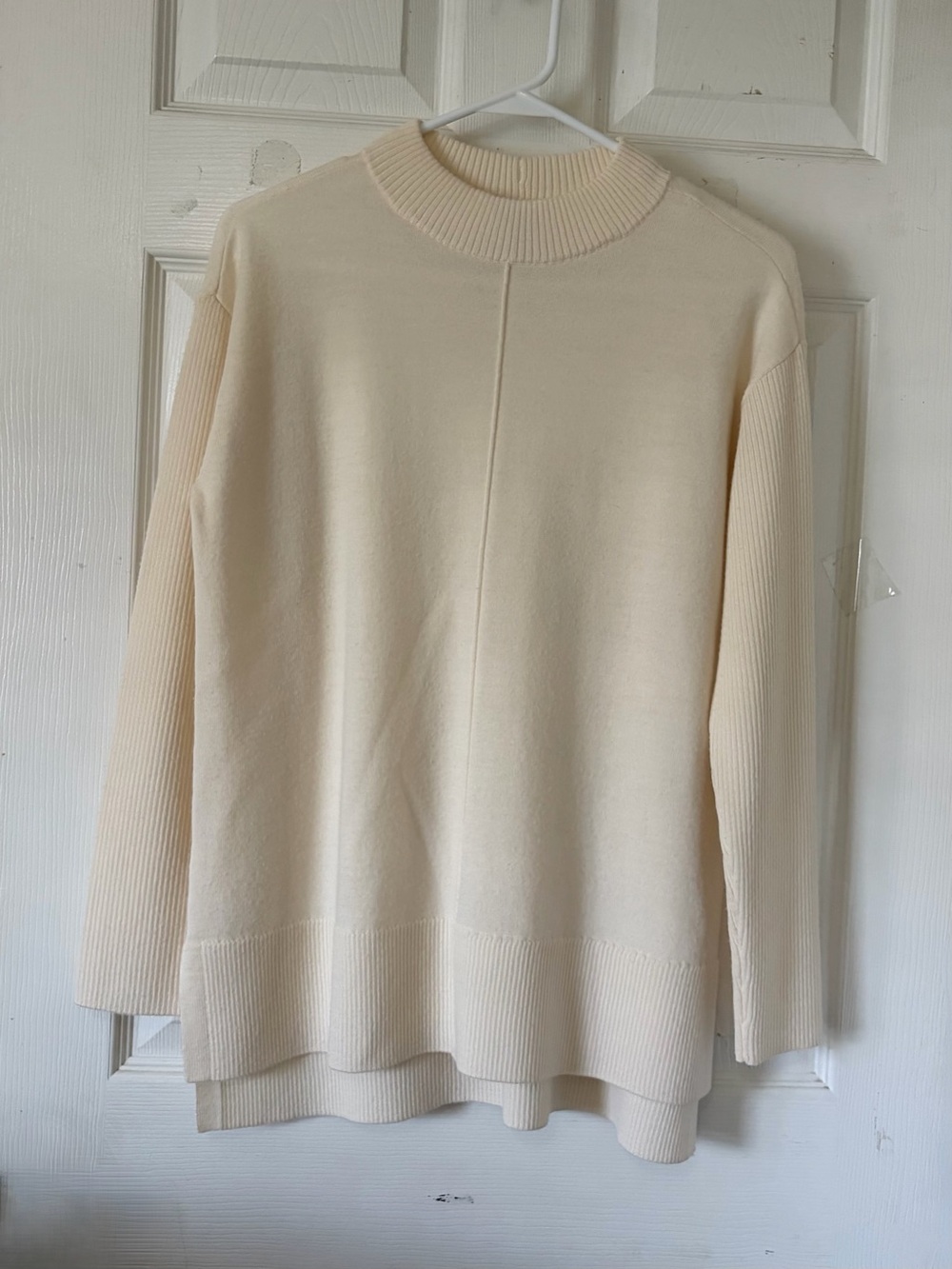 Talbots Cream Lightweight Cowl Neck Knit Long Sleeve Sweater Sz Mp